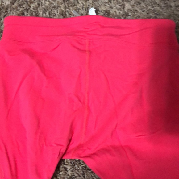 LORNA JANE LEGGINGS CROP SIZE SMALL - Picture 3 of 4